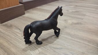 2x kůň (Schleich) koník - 2