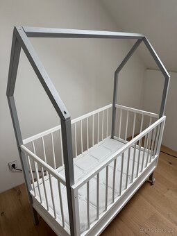 Dětská domečková postýlka - 2