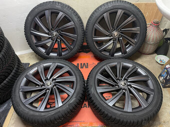 OCTAVIA 4 R18 NOVÁ ZIMNÍ SADA PERSEUS 225/45/18 95V 2024 - 2