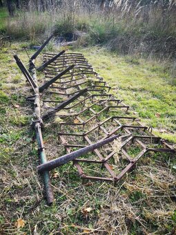 Prodám středně těžké nesené brány - 2