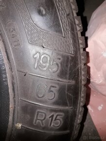 Prodám zachovalé disky se starými pneu - 2