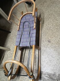 Dětské sáně - sáňky s ohrádkou. - 2