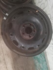 Plechové disky R 14 na Fabii - 2