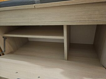 Botník se sedákem - 2