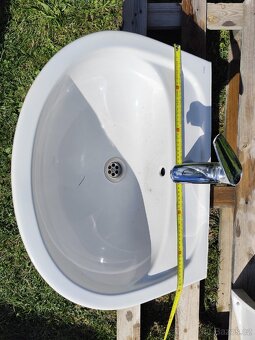 Umyvadlo 60 cm - 2