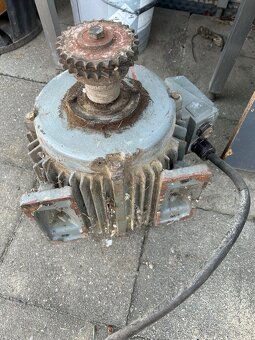 elektromotor 4kw - 2