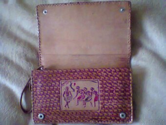 Zdobená kožená kabelka - 2