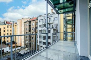 Pronájem bytu 2+kk 74 m² Laubova, Praha 3 - Vinohrady - 2