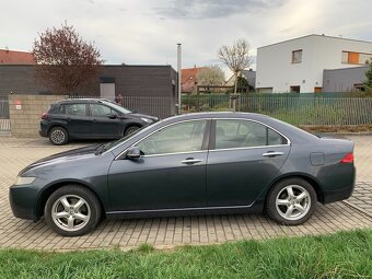 Honda Accord 2.0 i Vtec 114kW - 2
