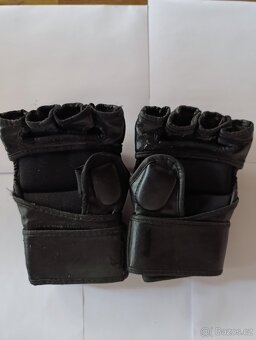 Venum MMA rukavice - M - 2