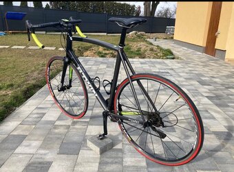 Silniční kolo B TWIN SHIMANO 105 Carbon Mavic Aksium - 2