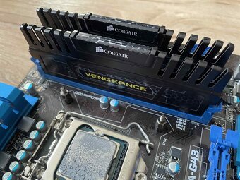 Základní deska MSI H77MA-G43, i5 3570k, 2x4gb Ram - 2