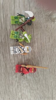 Lego Ninjago 70667 Kaiova motorka s čepelemi a Zeinuv skútr - 2