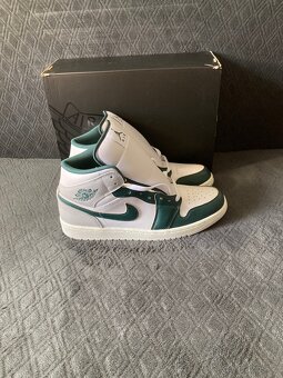 Nike Air Jordan 1 Mid Oxidized Green - 2