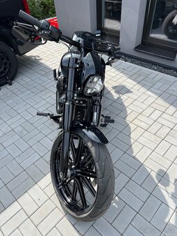 Harley davidson breakout 114 - 2