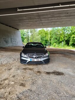 Mercedes benz E500 cupe 300kw RV.2017 C207 - 2