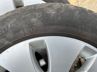 ///ORIGINÁL AUDI DISKY S LETNÝMI PNEU 205/55R16”///ET35/// - 2