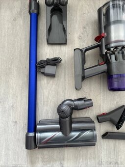 Prodám Vysavač Dyson V11 Absolute - 2