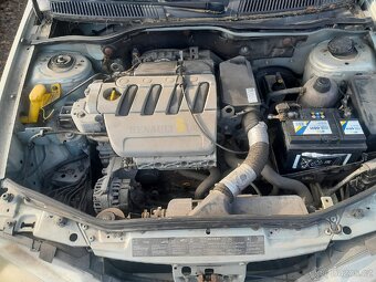 Renault Megane 1.6i 16V, motor K4MA7, náhradní díly - 2