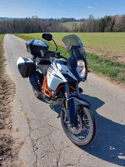 KTM 1090 Adventure R - 2