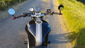 Suzuki SV 650 N, 35 kW - 2