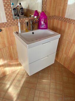 Koupelnové skříňky Ikea - 2