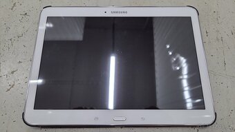 Samsung Galaxy Tab 4 (SM-T535), s pouzdrem - 2