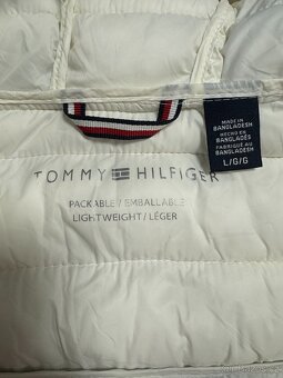 DÁMSKÁ BUNDA TOMMY HILFIGER - 2