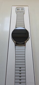 Samsung galaxy watch 7, 44mm, LTE, Stříbrné - 2
