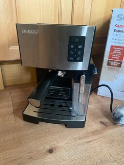 Zánovní kavovar Sencor pakový s mlékem - 2