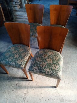 Rozkládací stůl a židle - 2