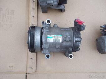 Díly 1. Dacia Sandero 1.2 16v 55kw model 2008-2012 - 2