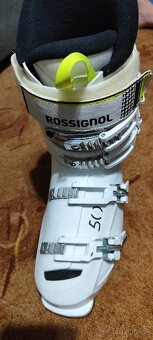 Dámské sjezdové lyžáky Rossignol Kiara 50 vel.255 - 2