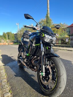 Kawasaki z650 - r.v. 2022, 6500 km - 2