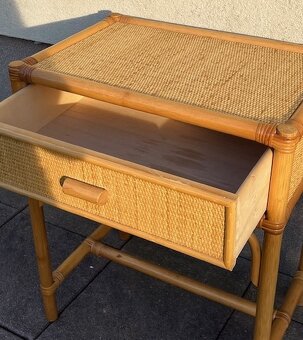 Stolek ratanový - 2
