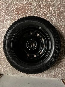 Plechové kolo a letní pneumatika - 2