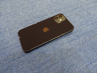 APPLE iPhone 12 64GB + pouzdro - 2