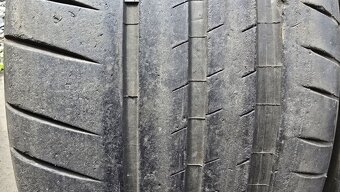 Letní pneu 245/35/19 Michelin - 2
