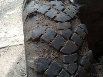 Prodám pneu 13,00-18 - 2