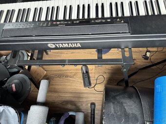 Piano Yamaha P 80 - 2