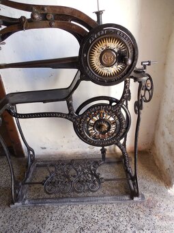 Šicí stroj Elastic Elastique a Singer - 2