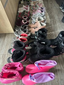 Věci a boty na holčičku - 2