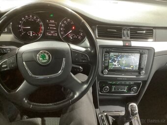 Škoda Superb 2.0 Tdi 103 KW 5/2011 JEN 119 TisKm100%DOLOŽENÉ - 2