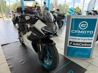 CFMOTO 675 SR-R - skladem, ihned - 2