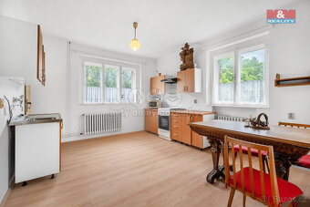 Prodej rodinného domu, 220 m², Zadní Třebaň, ul. K Voškovu - 2