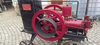 Stabilní motor Benz - 2