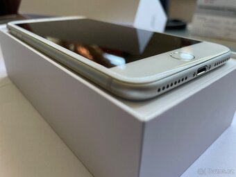 iPhone 8 plus (64GB) - 2
