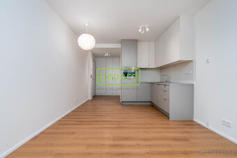 Prodej bytu 1+kk/B, 27 m2 + 4 m2, Praha 8-Kobylisy - 2