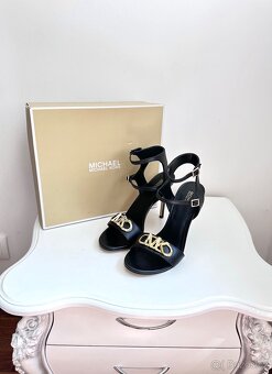 Kožené sandály na podpatku Michael Kors ( Nové s cenovkou) - 2
