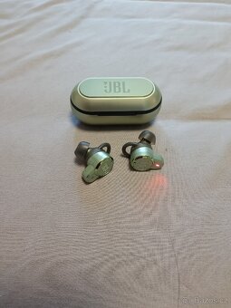 JBL T280TWS PRO bluetooth sluchatka - 2